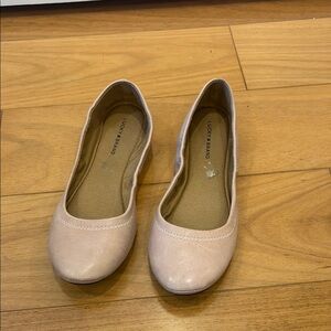 Lucky Brand Pink Flats with Classic Silhouette